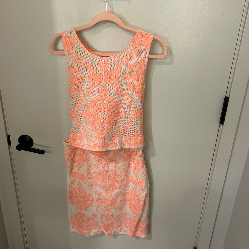 J.O.A. Los Angeles Nordstrom Neon Pink and Cream Tank & Midi Skirt Matching Set